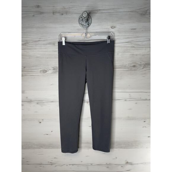 Under Armour Pants Womens Medium Gray HeatGear Capri Leggings Athletic 1299328 - Picture 1 of 8